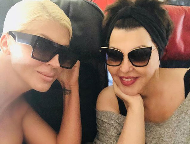 МАРИНА ПИШЕ ТЕКСТ: ЈК планира да сними баладу посвећену мајци